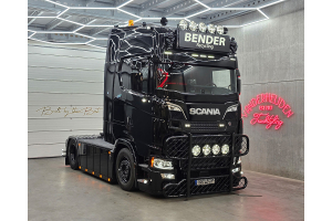 2 Scania 770s'en Bender Recycling